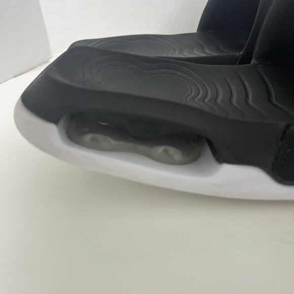 Nike Air Max Cirro DC1460 004 Slide Black Silver Sandals Slip On Mens Size 12 US - Picture 3 of 10